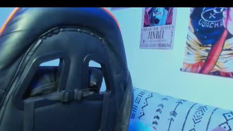 Madeleine  online show from November 11, 2025, 4:12 am