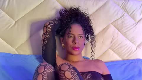 madeleinxxx_ online show from November 5, 2025, 6:02 am