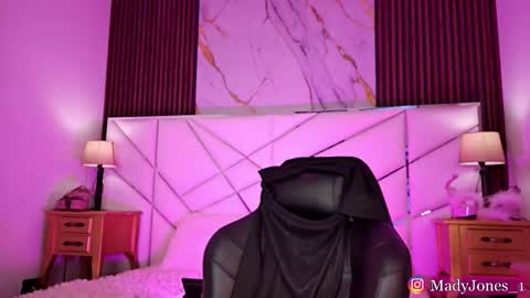 Madeline  online show from March 6, 2026, 2:52 am