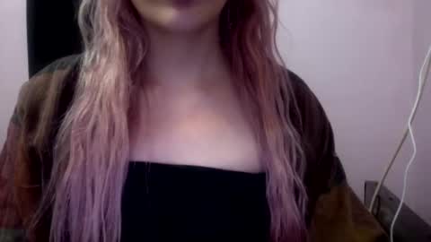 Snapshot of madelinevalentine chatting on September 23, 2025, 6:38 am madeline online show from September 23, 2025, 6:38 am