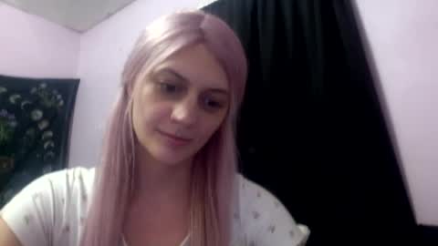 Snapshot of madelinevalentine chatting on September 24, 2025, 8:39 am madeline online show from September 24, 2025, 8:39 am