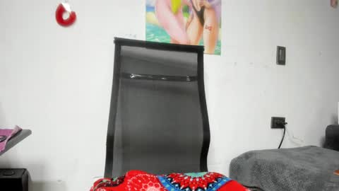 Madelyn. online show from May 26, 2026, 1:01 am