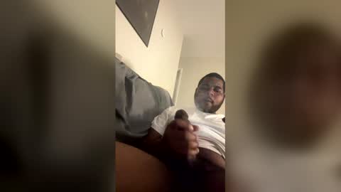 mademoney313 online show from May 18, 2026, 2:18 am
