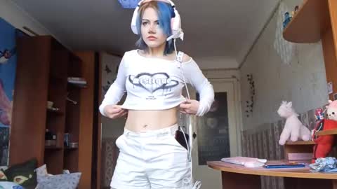 Snapshot of madgezari chatting on February 3, 2026, 6:40 am Alice Kaneki online show from February 3, 2026, 6:40 am