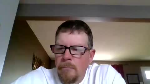 Snapshot of madhatter72 chatting on October 19, 2025, 5:13 pm Madhatter72 online show from October 19, 2025, 5:13 pm