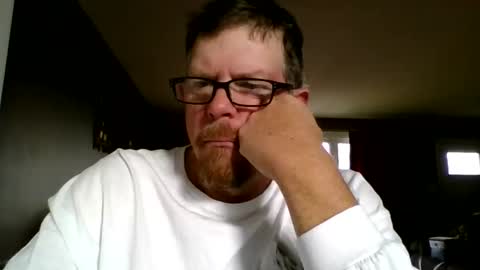 Snapshot of madhatter72 chatting on November 7, 2025, 4:18 pm Madhatter72 online show from November 7, 2025, 4:18 pm