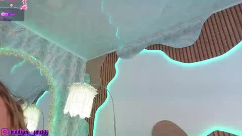 Snapshot of madison__jones chatting on January 16, 2026, 7:07 pm online show from January 16, 2026, 7:07 pm