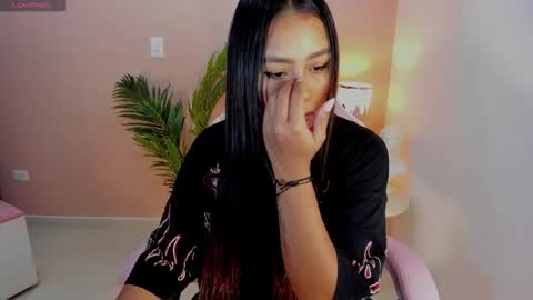 Snapshot of madison_montes chatting on October 21, 2025, 7:36 pm madison montes online show from October 21, 2025, 7:36 pm