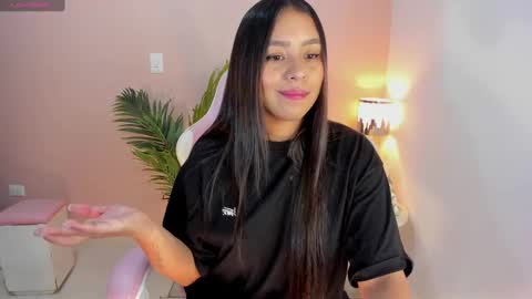 Snapshot of madison_montes chatting on October 24, 2025, 11:50 am madison montes online show from October 24, 2025, 11:50 am