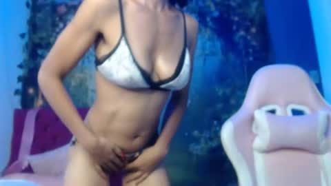 Snapshot of madison_tits chatting on June 11, 2026, 9:13 pm madison_tits online show from June 11, 2026, 9:13 pm