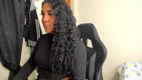 Snapshot of madisonbrunette_lxs chatting on January 4, 2025, 4:23 am madison online show from January 4, 2025, 4:23 am
