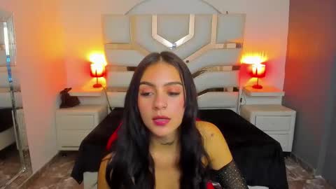 Madison Carzon online show from October 7, 2025, 7:44 pm