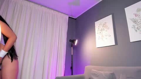 madisson_25 online show from October 5, 2025, 1:20 pm