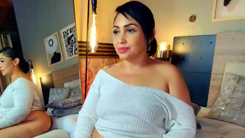Snapshot of madissonone1 chatting on May 15, 2026, 11:34 pm MADISSOONE online show from May 15, 2026, 11:34 pm