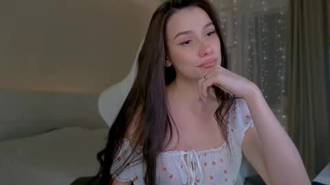 Madi Soon online show from November 7, 2025, 5:24 pm