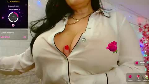 Leena online show from February 15, 2026, 3:31 pm