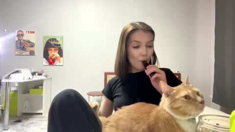 Mary online show from March 27, 2026, 2:06 pm