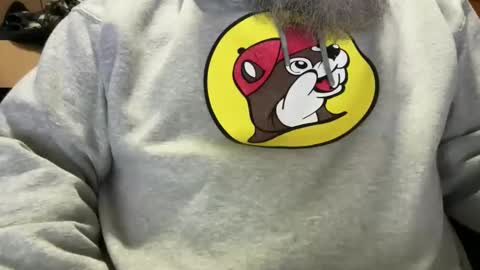 Snapshot of madviking73 chatting on October 15, 2025, 12:27 pm madviking73 online show from October 15, 2025, 12:27 pm