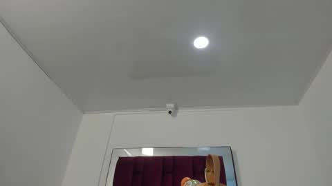 Snapshot of maee_angels chatting on December 31, 2024, 6:13 pm MAEE ANGELS online show from December 31, 2024, 6:13 pm