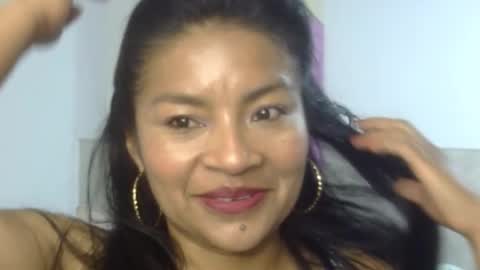 maferchavez88 online show from February 15, 2026, 5:42 pm