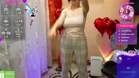 Snapshot of mag1c_eyes chatting on March 5, 2025, 7:06 pm mag1c_eyes online show from March 5, 2025, 7:06 pm