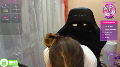 Snapshot of mag1c_eyes chatting on November 24, 2025, 3:45 pm mag1c_eyes online show from November 24, 2025, 3:45 pm