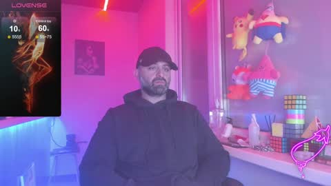 Snapshot of magabear chatting on January 18, 2025, 9:02 pm Magabear online show from January 18, 2025, 9:02 pm