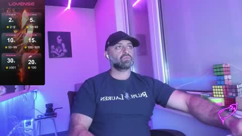 Snapshot of magabear chatting on September 26, 2025, 2:10 pm Magabear online show from September 26, 2025, 2:10 pm