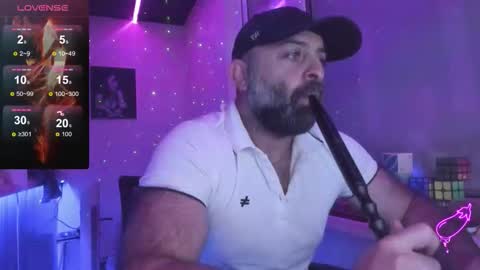 Snapshot of magabear chatting on November 1, 2025, 7:27 pm Magabear online show from November 1, 2025, 7:27 pm