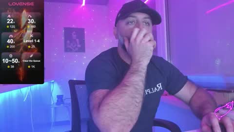 Snapshot of magabear chatting on November 13, 2025, 2:54 am Magabear online show from November 13, 2025, 2:54 am