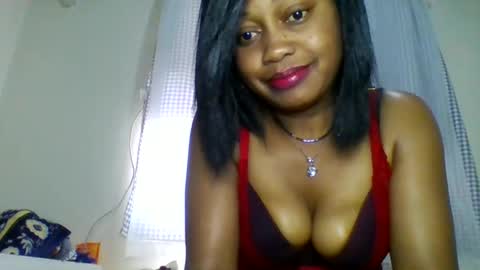 magdalinemus online show from October 7, 2025, 8:22 am