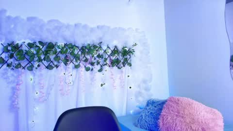 magentastudio2025 online show from April 9, 2026, 4:45 pm