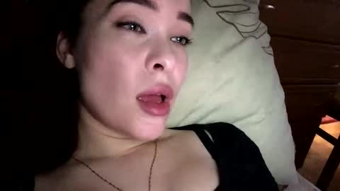 Snapshot of magggg658318 chatting on December 20, 2025, 12:23 pm magggg658318 online show from December 20, 2025, 12:23 pm