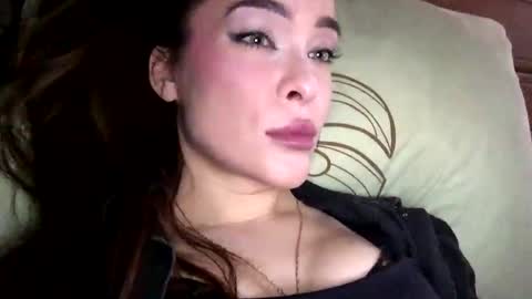 Snapshot of magggg658318 chatting on February 14, 2026, 11:51 am magggg658318 online show from February 14, 2026, 11:51 am