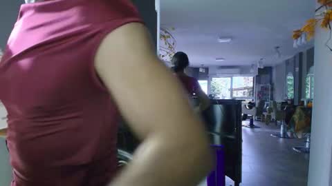 Snapshot of maggie_fit chatting on November 3, 2025, 10:21 pm maggie_fit online show from November 3, 2025, 10:21 pm