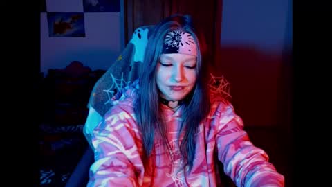 Snapshot of maggieswaggy chatting on February 7, 2026, 5:38 pm Magdalene Swaggy online show from February 7, 2026, 5:38 pm