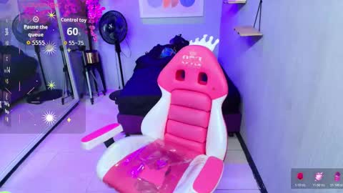 Maggy online show from October 25, 2025, 8:00 am