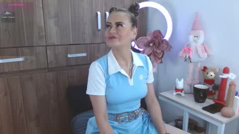 Maghenta-MS mature online show from November 17, 2025, 4:24 pm