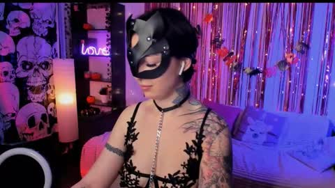 Snapshot of magic_alie chatting on October 28, 2025, 7:49 pm Magic Allie online show from October 28, 2025, 7:49 pm