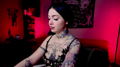 Magic Allie online show from April 15, 2026, 7:58 pm