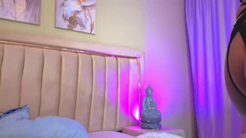 My name is magic axa grahamDont forget to follow me IG online show from October 16, 2025, 10:00 pm