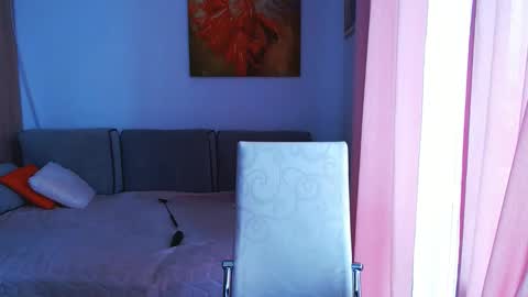 Margo online show from October 6, 2025, 1:41 pm