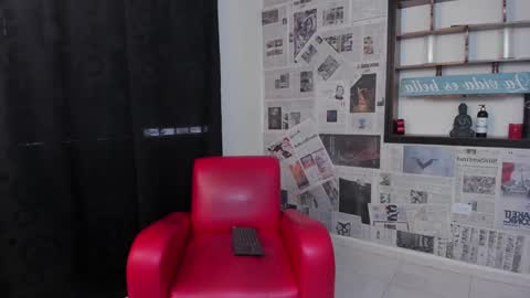 Snapshot of magic_boy01 chatting on January 23, 2025, 3:43 pm Damian Rivers online show from January 23, 2025, 3:43 pm