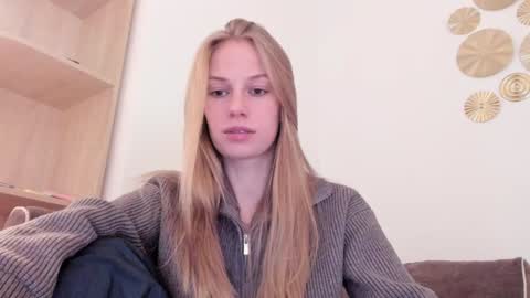 Snapshot of magic_couple13 chatting on November 6, 2025, 1:12 pm Alice online show from November 6, 2025, 1:12 pm