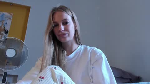 Alice  online show from November 14, 2025, 9:41 am