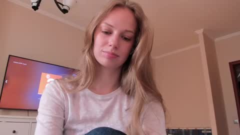 Alice  online show from April 18, 2026, 7:56 am