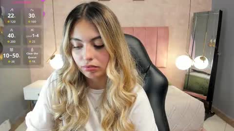 Snapshot of magic_fernanda chatting on October 17, 2025, 7:27 pm Fer online show from October 17, 2025, 7:27 pm