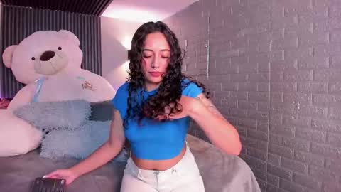 Snapshot of magic_ivone chatting on February 16, 2026, 12:12 pm magic_ivone online show from February 16, 2026, 12:12 pm