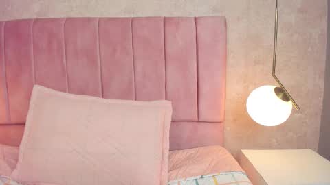 Janne online show from November 6, 2025, 1:12 pm