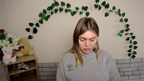 Snapshot of magic_katarina_ chatting on December 17, 2024, 11:06 am magic_katarina_ online show from December 17, 2024, 11:06 am